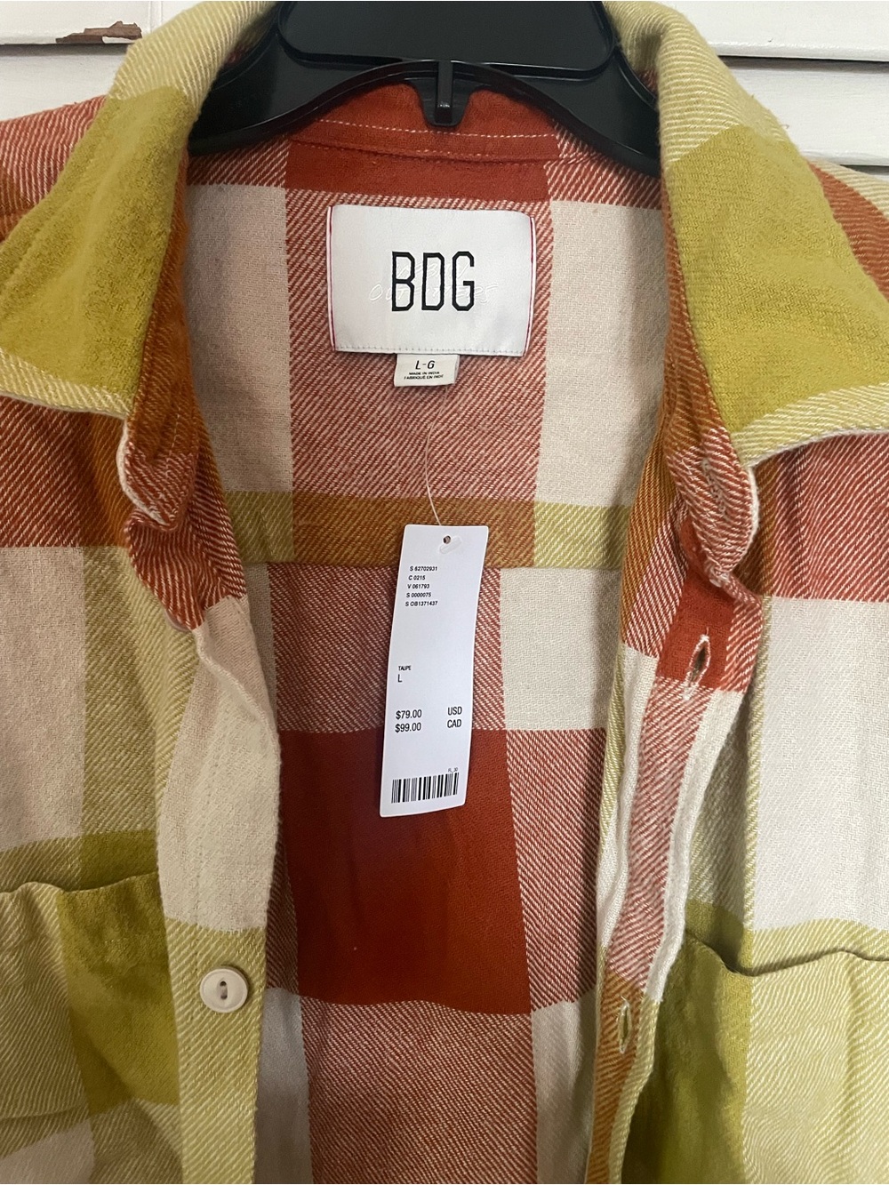 BDG Flannel Button Up - Picture 2 of 3